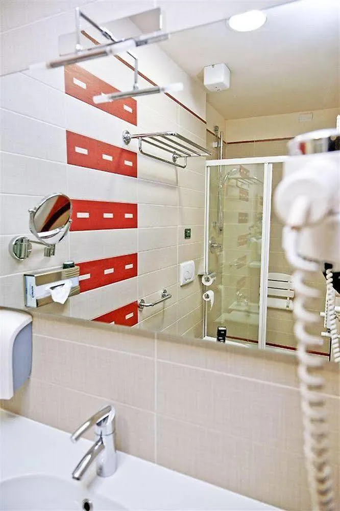 Merulana Inn Guest House Roma 3*,  Italia